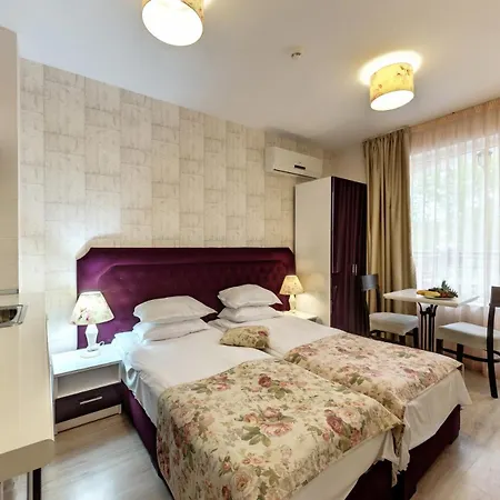 Avenue Deluxe 4* Slantschew brjag