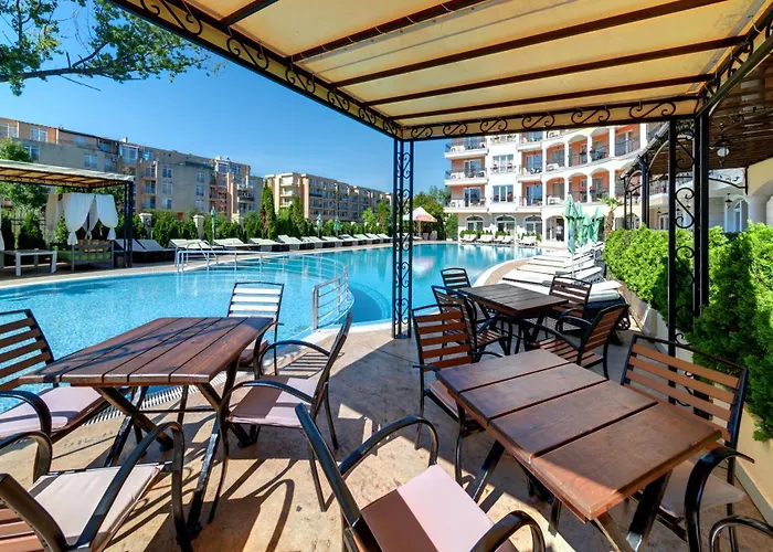 Hotel Avenue Deluxe Slantschew brjag