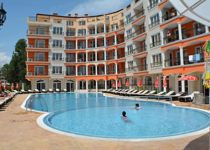 Avenue Deluxe Szálloda Napospart