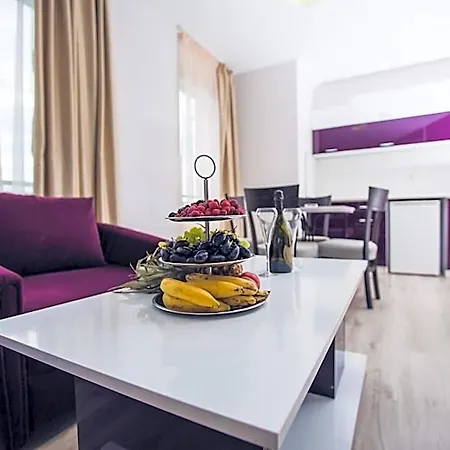 Hotel Avenue Deluxe Slantchev Briag