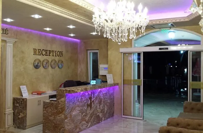 Avenue Deluxe Sluneční pobřeží