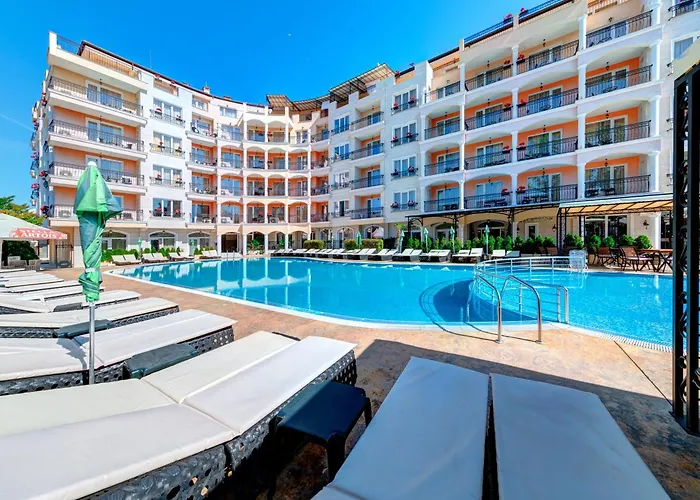 Avenue Deluxe Sluneční pobřeží