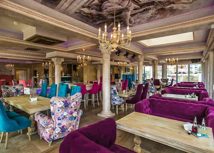 Hotel Avenue Deluxe 4*