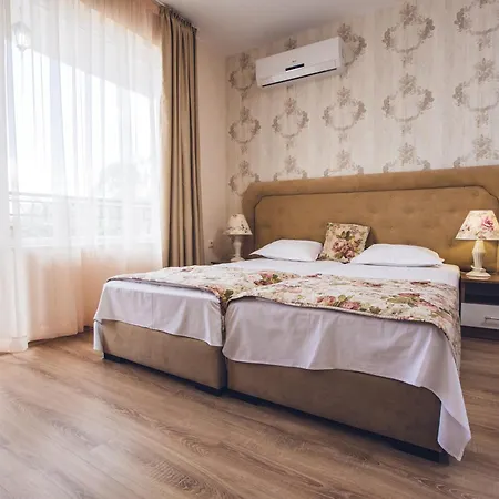 Avenue Deluxe Sunny Beach