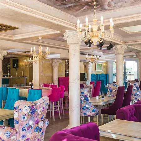 Avenue Deluxe Sunny Beach